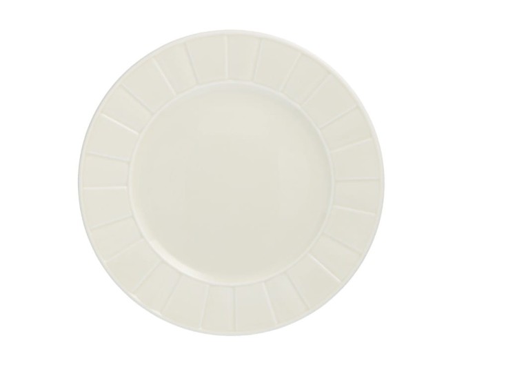 prezent ślubny, prezent na rocznicę, prezent na nowe mieszkanie, zestaw porcelany dla 6 osób, porcelana elegancka nobiadowa biała, kieliszki do wina czerwonego kryształowe, kieliszki do szampana komplet 6 sztuk.jpg