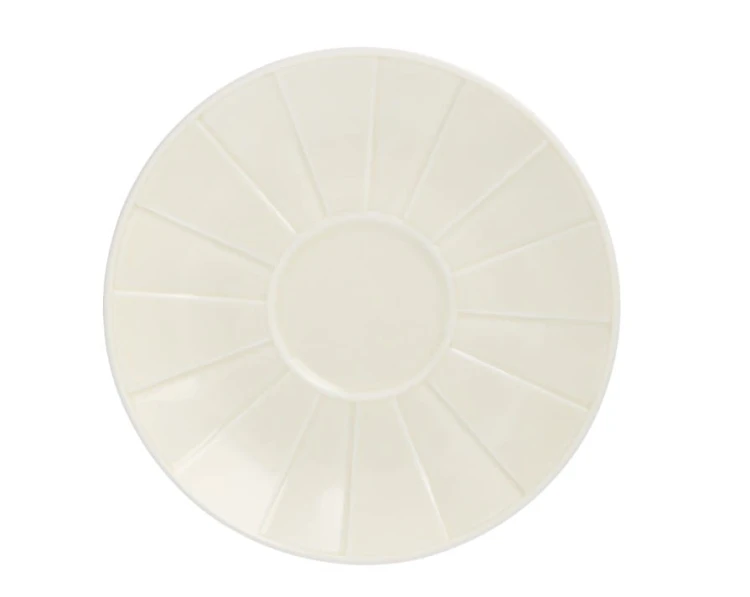 prezent ślubny, prezent na rocznicę, prezent na nowe mieszkanie, zestaw porcelany dla 6 osób, porcelana elegancka nobiadowa biała, kieliszki do wina czerwonego kryształowe, kieliszki do szampana komplet 6 sztuk.jpg