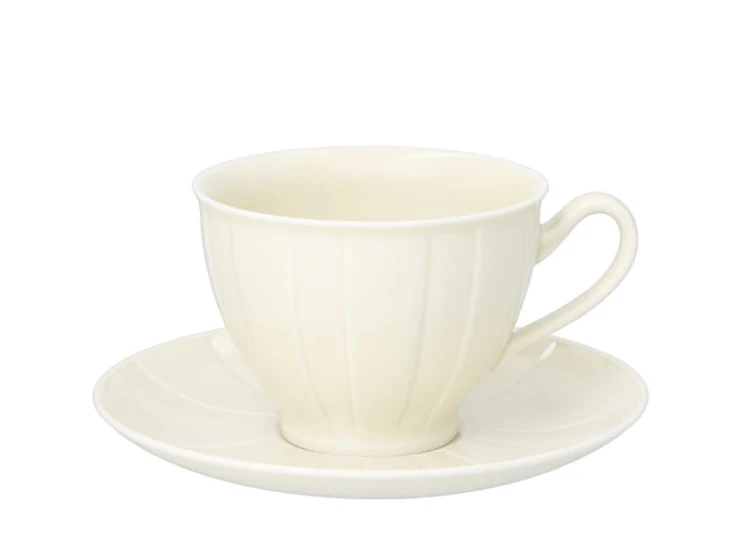 biała porcelana, elegancka porcelana, tassen porcelana, kieliszki do wina sklep, szkło sklep, serwisy obiadowe, białe talerze,porcelana biała, 1 sklepy z porcelaną, zestawy porcelany, beżowe talerze, niebieski kubek.jpg