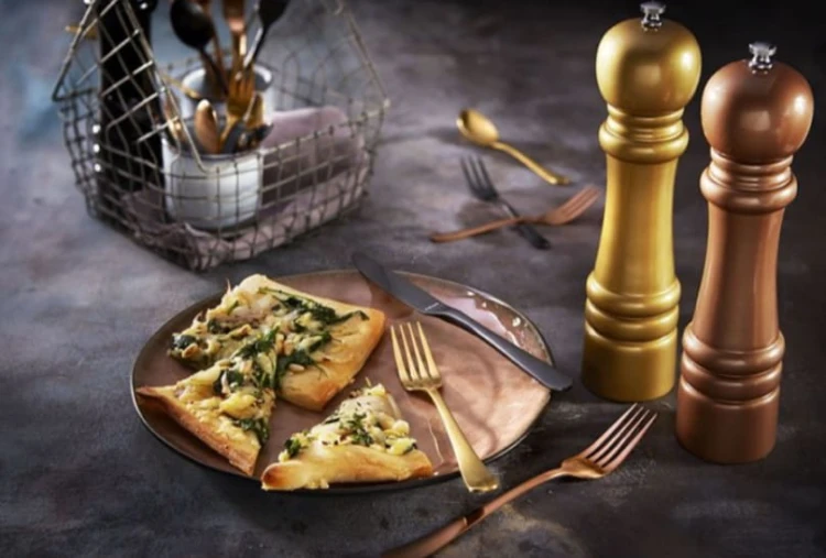 modna porcelana, amefa zestaw sztućców, talerze obiadowe, zestaw porcelany, amefa florence, porcelana hotelowa, porcelana kremowa, komplet do herbaty porcelana, elegancka porcelana na prezent,.jpg