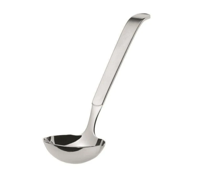 złote sztućce, modna porcelana, komplet sztućców 24 elementy, zestaw kieliszków do wina, porcelana bone china, elegancka zastawa stołowa, komplet sztućców 24 elementy, sklep z porcelaną, sklep z kieliszkami do wina.jpg