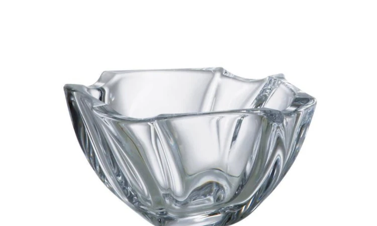 tania porcelana, biała porcelana, elegancka porcelana, porcelana biała, filiżanki do espresso, filiżanki do kawy, zastawa obiadowa, serwis kawowy, kubki porcelanowe, serwis obiadowy 12 osób, serwis obiadowy 6 osób.jpg