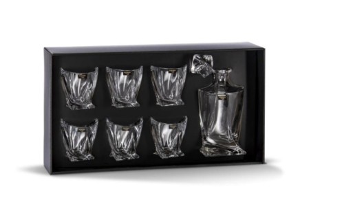 złote sztućce, modna porcelana, komplet sztućców 24 elementy, zestaw kieliszków do wina, porcelana bone china, elegancka zastawa stołowa, komplet sztućców 24 elementy, sklep z porcelaną, sklep z kieliszkami do wina.jpg