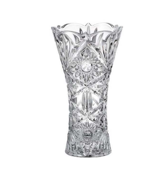 sklep z filiżankami, modna porcelana, serwis obiadowy porcelana biała, talerze obiadowe, zestaw porcelany, talerze porcelanowe do zmywarki, porcelana kremowa, komplet do herbaty porcelana, elegancka, porcelana na prezent,.jpg