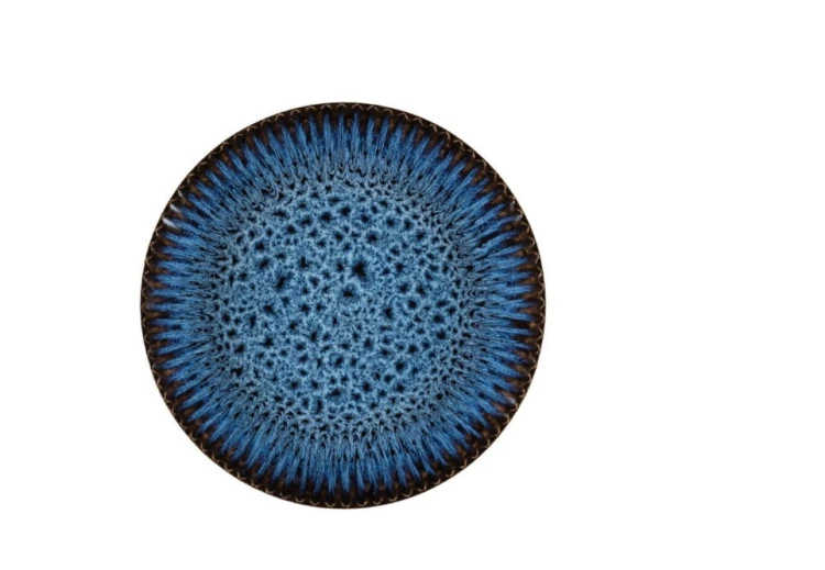 modna porcelana, amefa zestaw sztućców, talerze obiadowe, eleganckie kieliszki do wina czerwonego, komplet sztucców do restauracji, filiżanki porcelanowe na prezent, kieliszki kryształowe komplet, szklanki termiczne.jpg