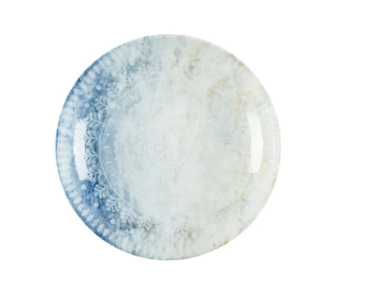 złote sztućce, modna porcelana, komplet sztućców 24 elementy, zestaw kieliszków do wina, porcelana bone china, elegancka zastawa stołowa, komplet sztućców 24 elementy, sklep z porcelaną, sklep z kieliszkami do wina.jpg