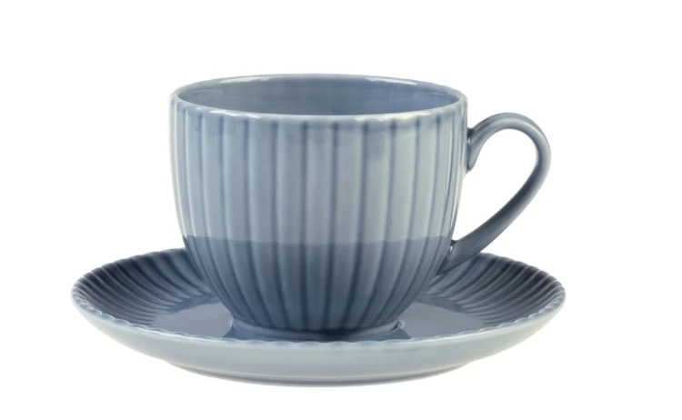 sklep z filiżankami, modna porcelana, serwis obiadowy porcelana biała, talerze obiadowe, zestaw porcelany, talerze porcelanowe do zmywarki, porcelana kremowa, komplet do herbaty porcelana, elegancka, porcelana na prezent,.jpg