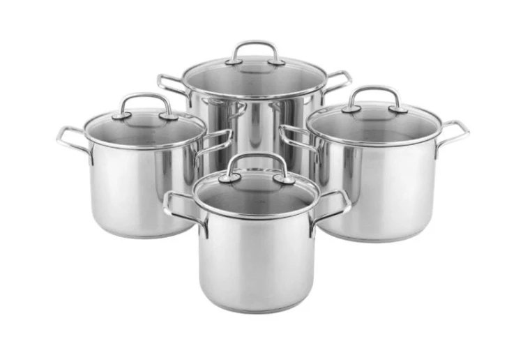 salaterki porcelanowe, półmiski, sklepy z porcelaną, modne kieliszki, kieliszki do wina, kieliszki do szampana, sklepy z kieliszkami.jpg