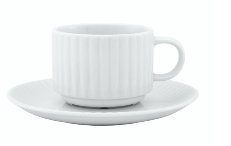 filiżanka, porcelana, sklep z porcelaną, modna porcelana, filiżanki porcelanowe, białe filiżanki, biała filiżanka, modna filiżanka.jpg