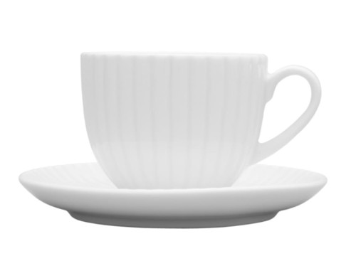 filiżanka, biała filiżanka, białe filiżanki, porcelanowe filiżanki, sklep z porcelaną, porcelana, talerze, sztućce, spodki do filiżanek, modna porcelana, lubiana.jpg