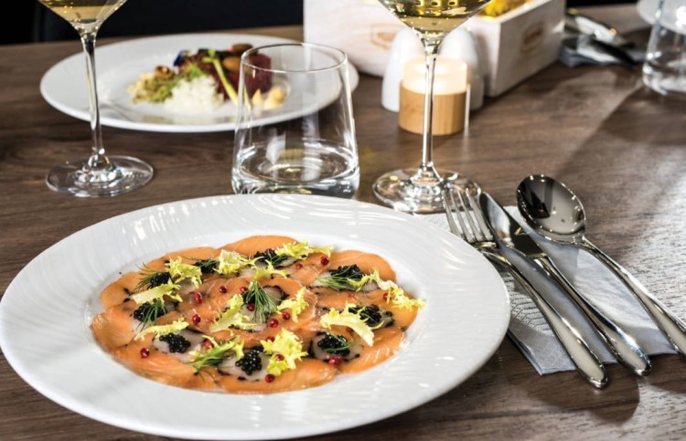 biały talerz, białe talerze, sklep z porcelaną, modna porcelana, lubiana, białe talerze, biały talerz, porcelanowy talerz, porcelanowe talerze, lubiana, .jpg