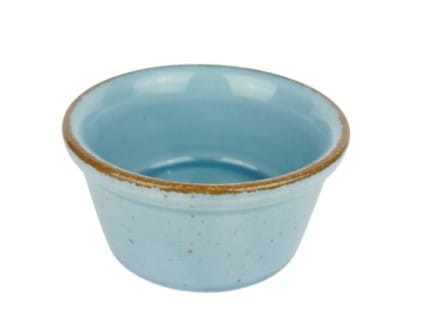 kieliszki do wina, sztućce, białe talerze, modne talerze, sklep z porcelaną, modna porcelana, lubiana, białe talerze, szklanki na wodę, biała porcelana do domu, porcelanowe talerze, kubek na herbatę, biały kubek.png.jpg