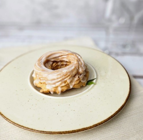 sklep z porcelaną, sklepy z porcelaną,sklep z kieliszkami, sklep z talerzami, sklep z filiżankami, .jpg