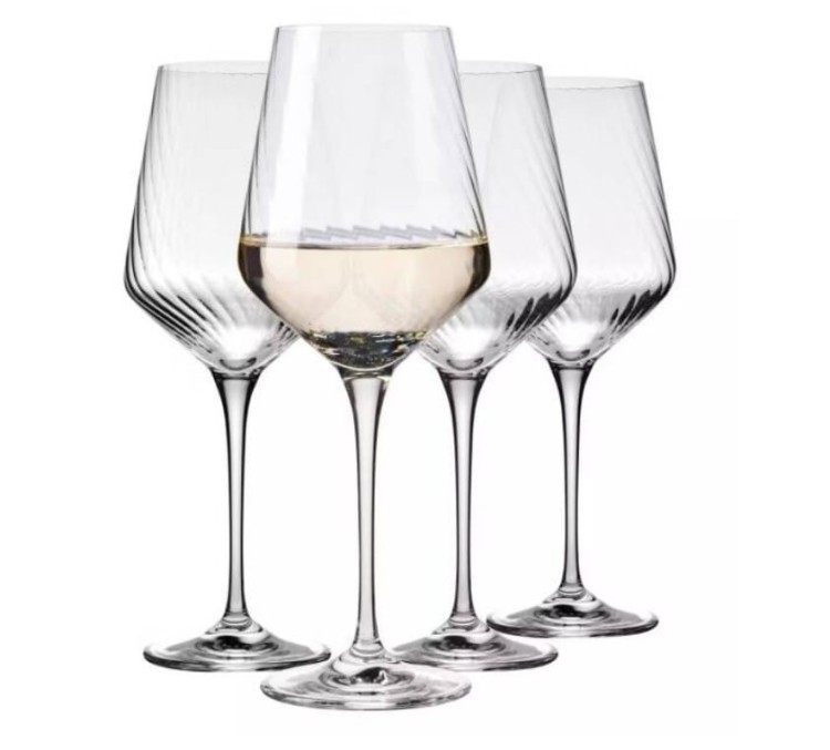 kieliszki do piwa, widelce, kieliszki do wina, łyżeczka do kawy, łyżka do zupy, sklep z modną porcelaną, modna porcelana,  krosno. amefa, lubiana, sklepy z porcelaną, sklep z porcelaną, s sklep z filiżankami, .jpg