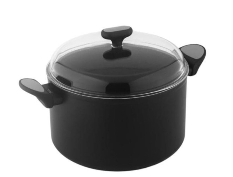 garnki, patelnie, talerze, biała porcelana, białe talerze, filiżanki do kawy, sklepy z porcelaną, sklepy z talerzami.jpg