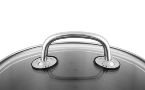 filiżanki, garnki, patelnie, talerze, salaterki, półmiski, biała porcelana, sklepy z porcelaną, sklepy z talerzami.jpg