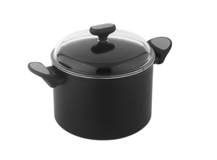 filiżanki, garnki, patelnie, talerze, salaterki, półmiski, biała porcelana, białe talerze, filiżanki do kawy, sklepy z porcelaną, sklepy z talerzami.jpg