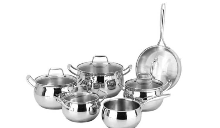 garnki, patelnie,, patelnia, filiżanki, sklepy z porcelaną, talerze, talerze zestawy.jpg