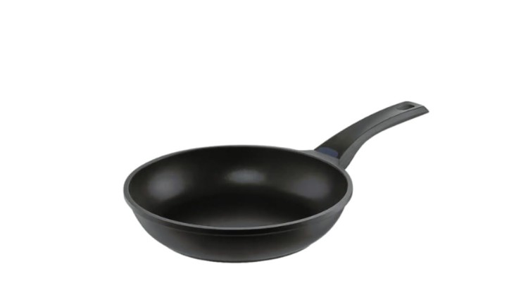 kieliszki do wina, kieliszki do szampana, filiżanki, filiżanki porcelanowe, sklep z porcelaną, sklep z talerzami, widelce, noże kuchenne.jpg