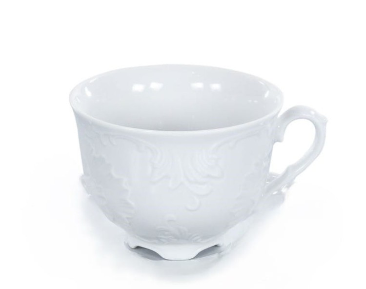 biała porcelana, elegancka porcelana, tassen porcelana, porcelana biała, 1 sklepy z porcelaną, zestawy porcelany, beżowe talerze, niebieski kubek.jpg